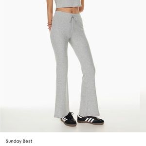 SUNDAY BEST Aritzia Baby Waffle Pant a grey Size S
